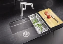 Blanco Etagon 500 - Silgranit Spoelbak, 530x460 Mm, Met Verschuifbare Rails, Zwart 525887 11 Blanco Etagon 500 - Silgranit Spoelbak, 530x460 Mm, Met Verschuifbare Rails, Zwart 525887 -Woonwinkel 1d8bc590d93e9b73c7d4ec4c