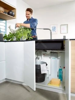 Hansgrohe Focus M41 - Keukenkraan M4116-H240 Met Uittrekbare Handdouche, SBOX, RVS Look 73880800 10 Hansgrohe Focus M41 - Keukenkraan M4116-H240 Met Uittrekbare Handdouche, SBOX, RVS Look 73880800 -Woonwinkel 614339f023e83515abc9fdf8 1