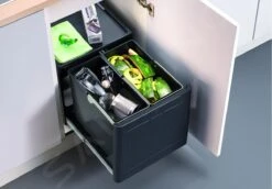 Blanco Botton Pro - Afvalsorteersysteem, Met Scheidingswand, Inhoud 26 L 517467 -Woonwinkel 6bb05dd7298d30edf55d38e4