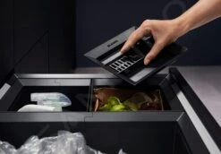 Blanco Flexon II - Inbouw Afvalemmer, Met Scheidingswand, Inhoud 42 L 526644 -Woonwinkel 81813f381a3d5326202d958b